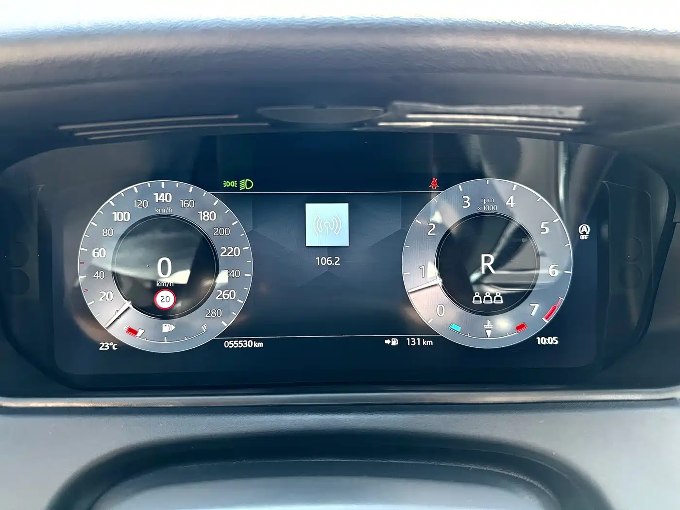 Land Rover Range Rover Velar 2024 Dynamic HSE фото 21