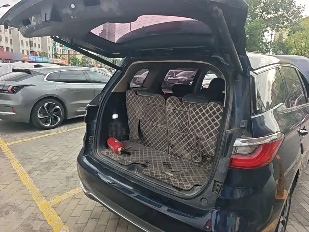 BYD Song MAX 2018 2017 1.5T Manual Smart Luxury 7-Seater
