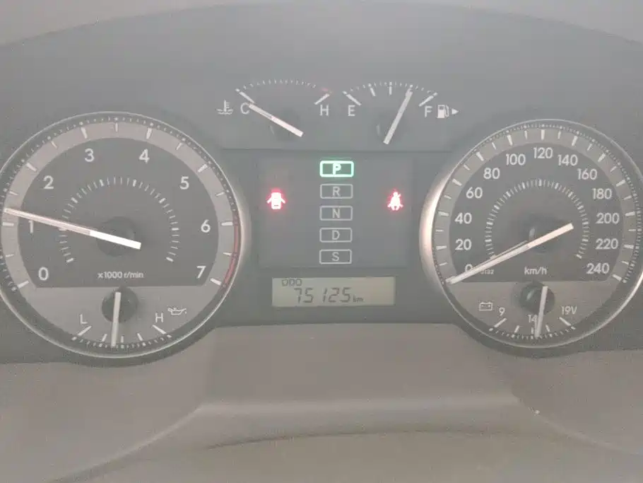 Toyota Land Cruiser (Import) 2019