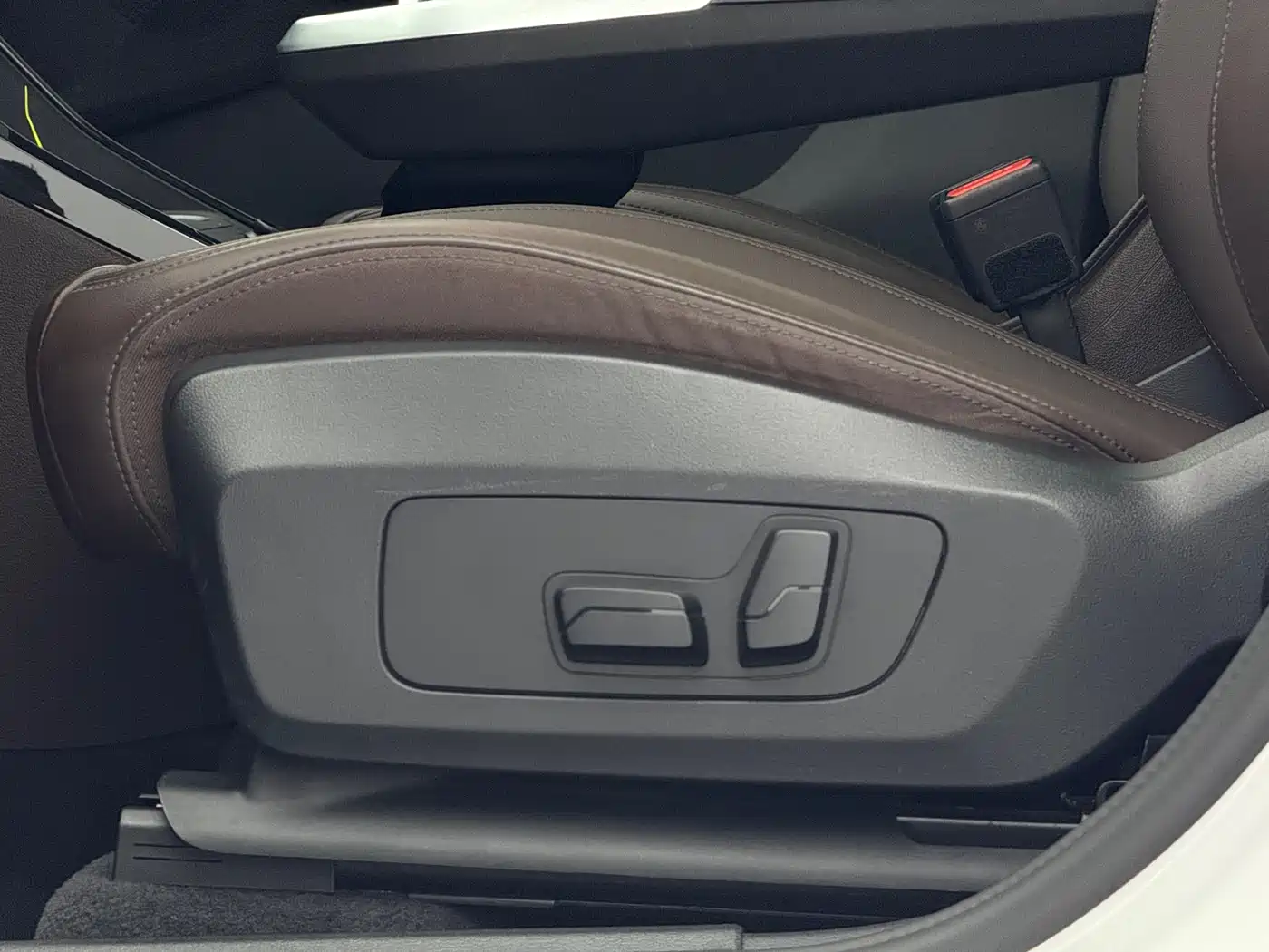 BMW X1 2023 sDrive20Li X Design Package фото 19