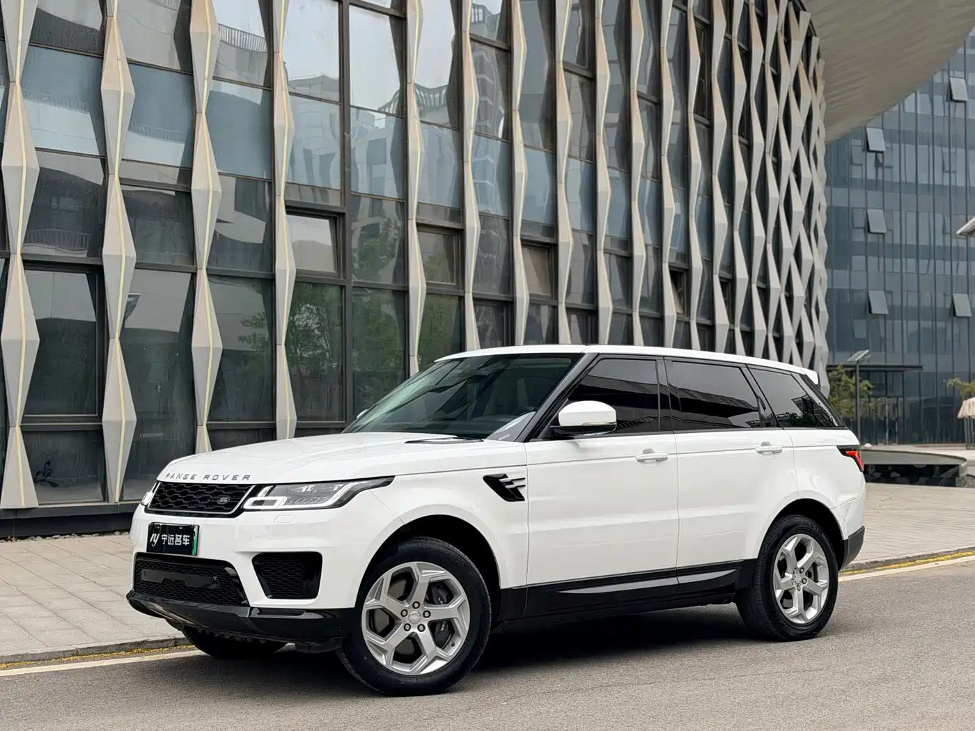 LAND ROVER RANGE ROVER SPORT NEW ENERGY