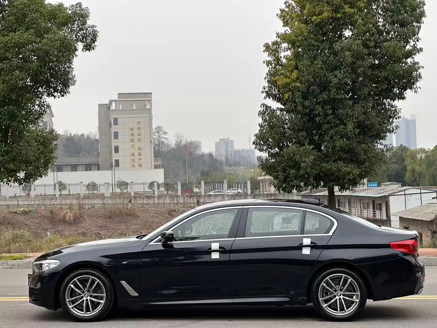 BMW 5 Series 2020 525Li M Sport Package фото 5