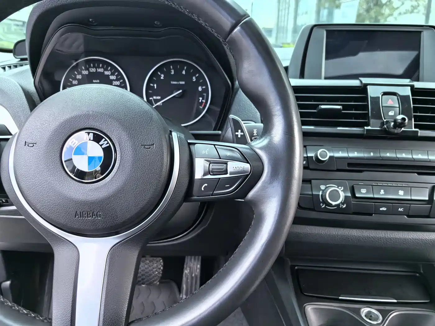 BMW 1 Series (Import) 2013 Facelift 116i Leading Model фото 11