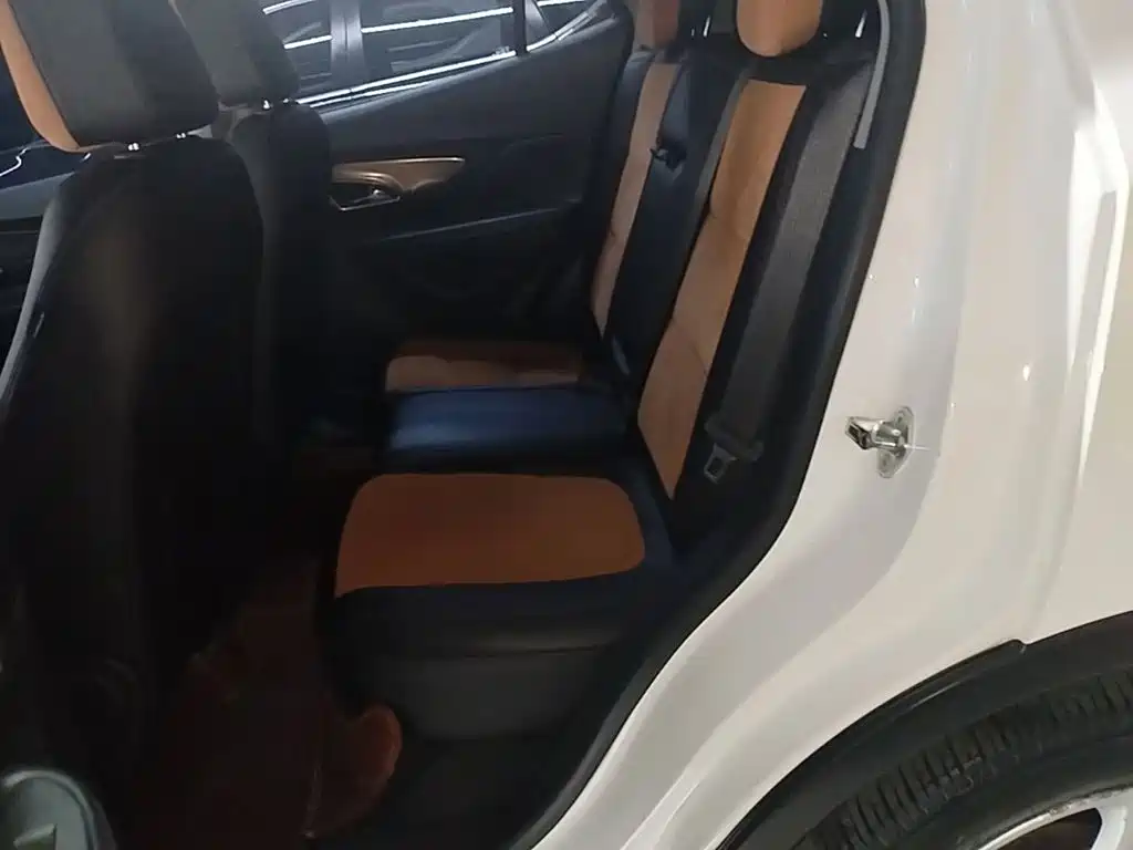 Photo 17 - Buick Encore