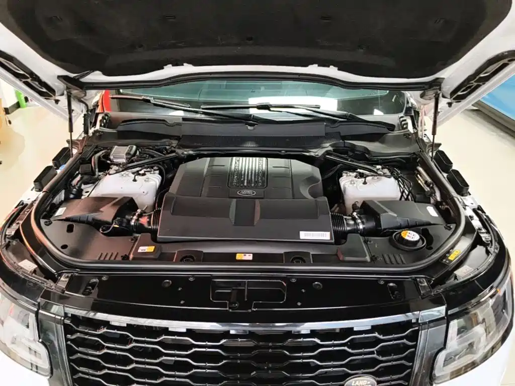 Фото 20 - Land Rover Range Rover