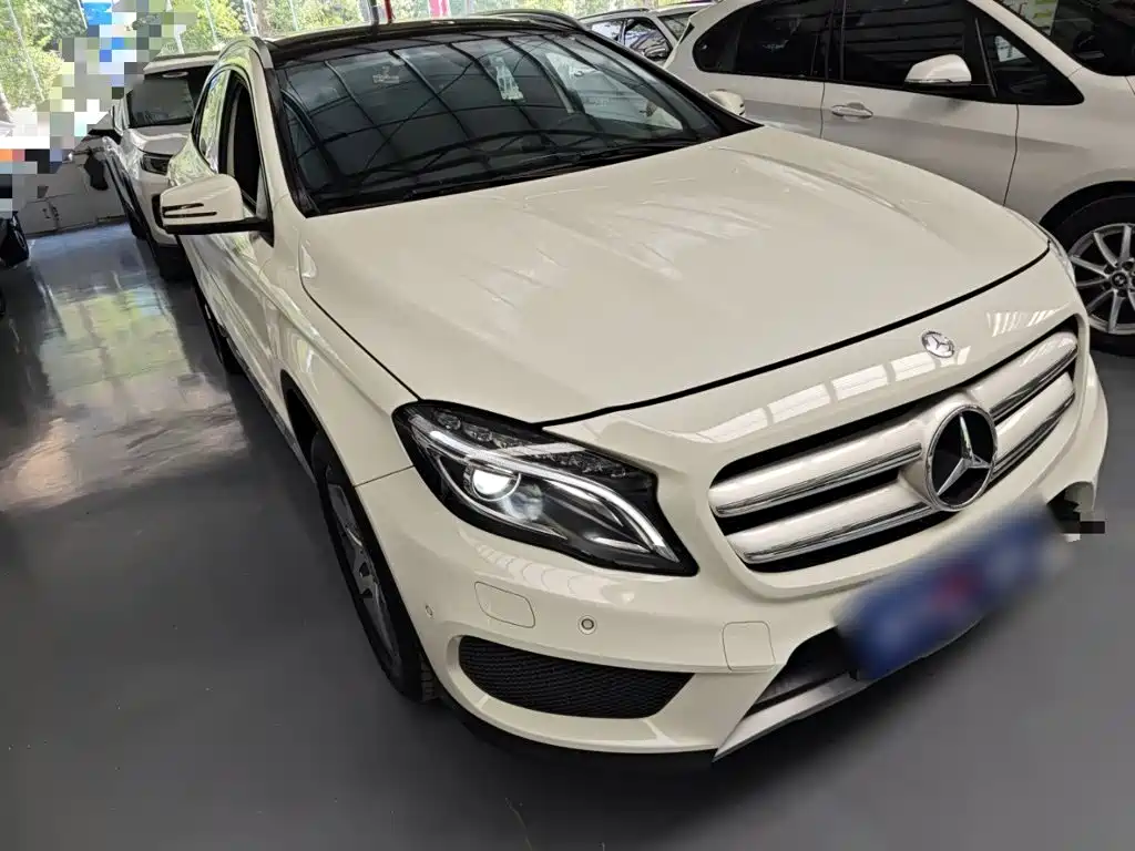 Mercedes-Benz GLA (Import) 2015 2015 GLA 260 4MATIC