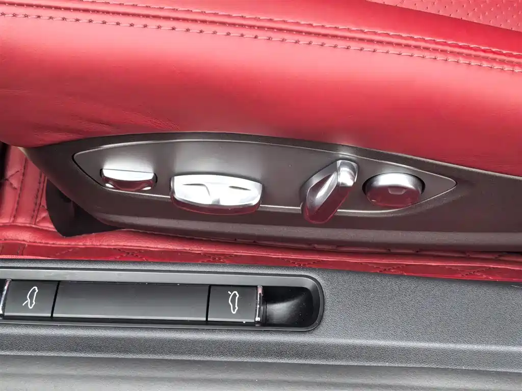 Porsche 718 2022 Boxster 2.0T фото 28