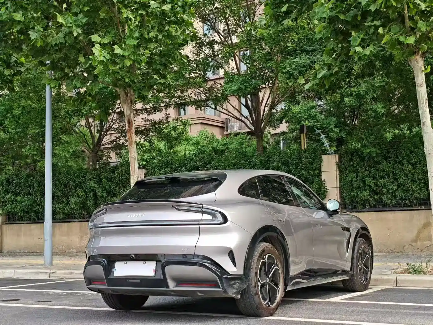 Xiaomi Auto Xiaomi YU7 2025 Extended Range RWD Edition фото 9