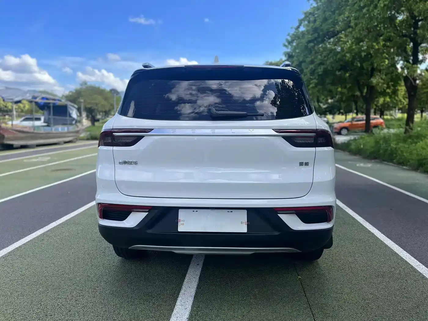 Geely Okavango 2021 2020 1.8TD DCT Luxury 7-Seater