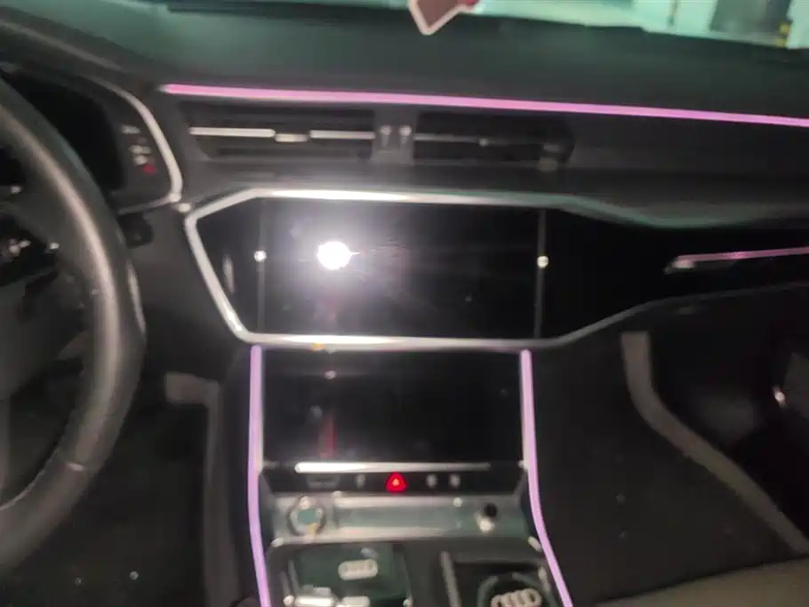 Audi A6L 2023 45 TFSI Premium Selection Dynamic фото 13