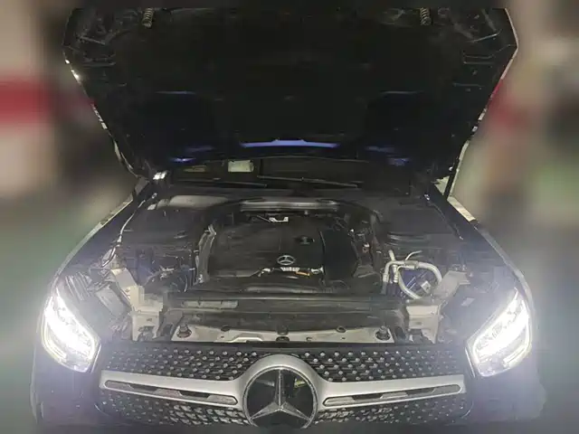 Mercedes-Benz GLC 2021 GLC 260 L 4MATIC Luxury — фото 3