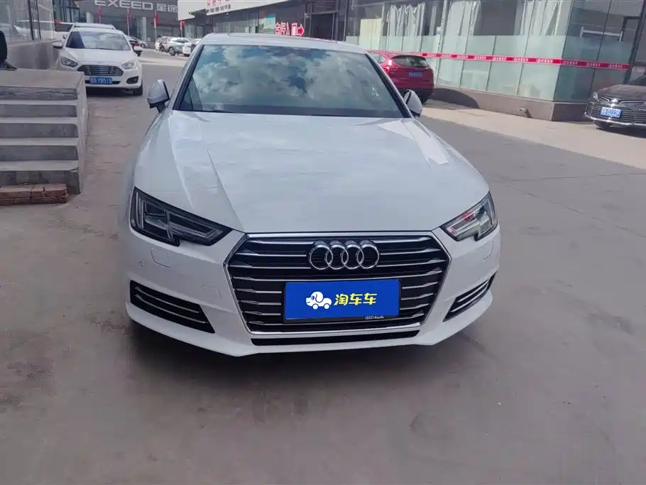 Audi A4L 2017 Plus 40 TFSI Style фото 2