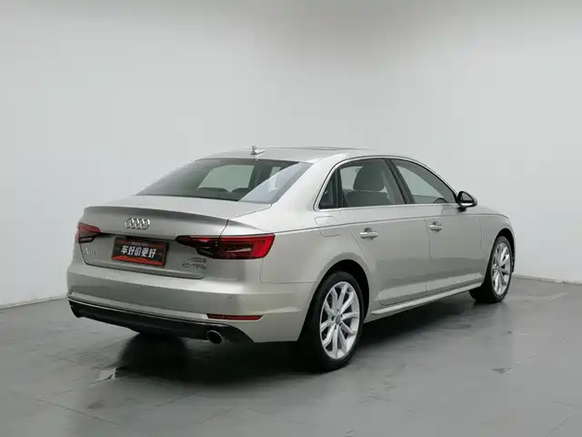 Audi A4L 2017 Plus 40 TFSI Style — фото 2