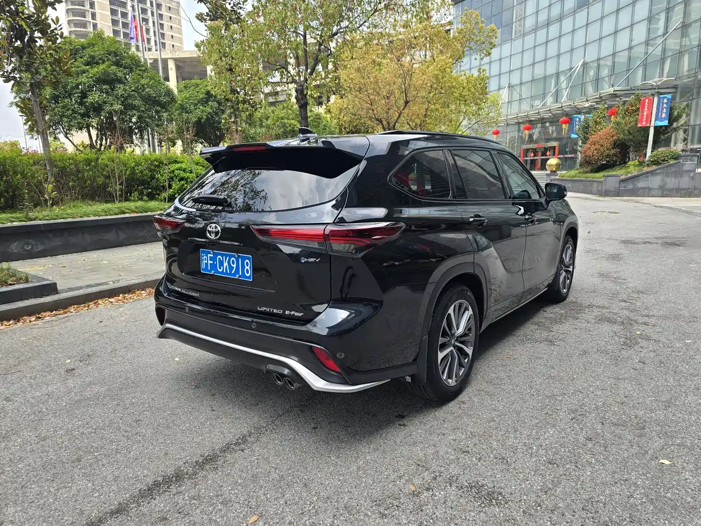 TOYOTA CROWN LUFANG