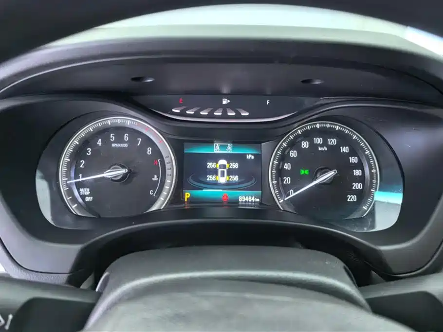 Buick GL6 2019 18T 6-seat Elite China VI фото 14