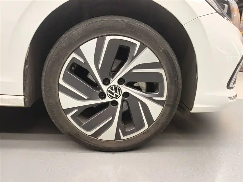 Volkswagen Bora 2023 200TSI DSG Yuexing PRO Edition фото 14