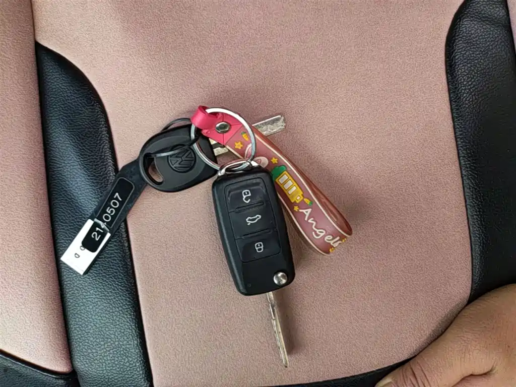 Volkswagen Polo 2016 1.6L Automatic Comfort фото 9