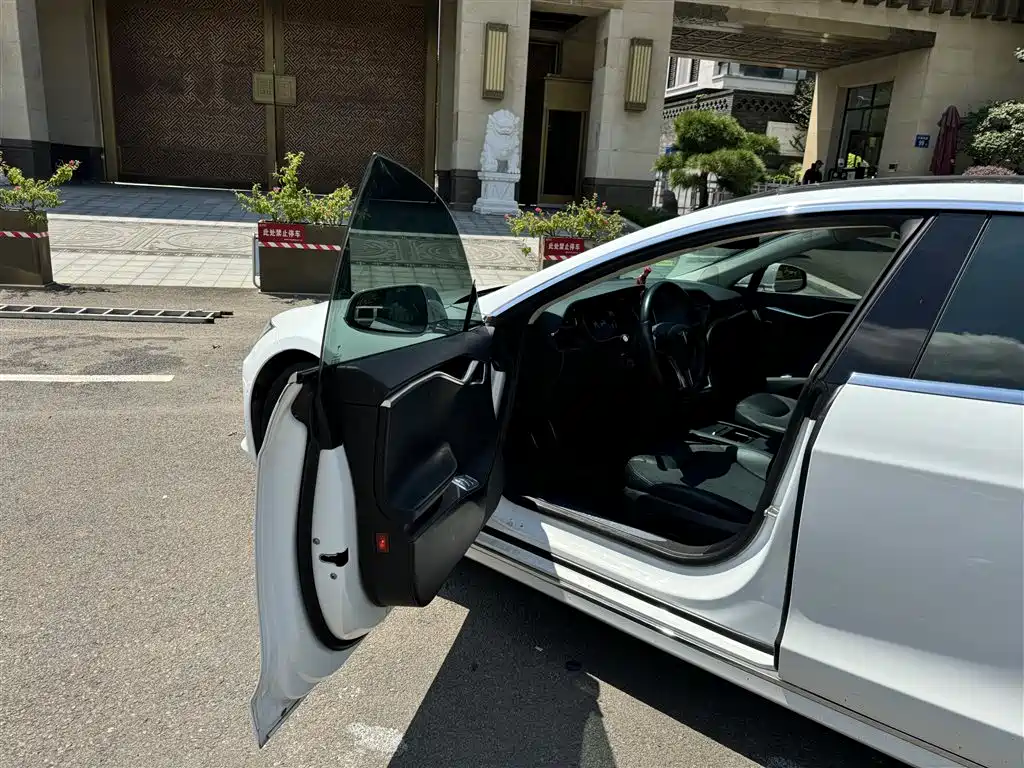 Tesla Model S 2017 2016 Model S 75