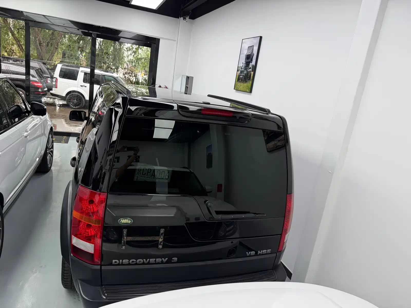 Photo 3 - Land Rover Discovery