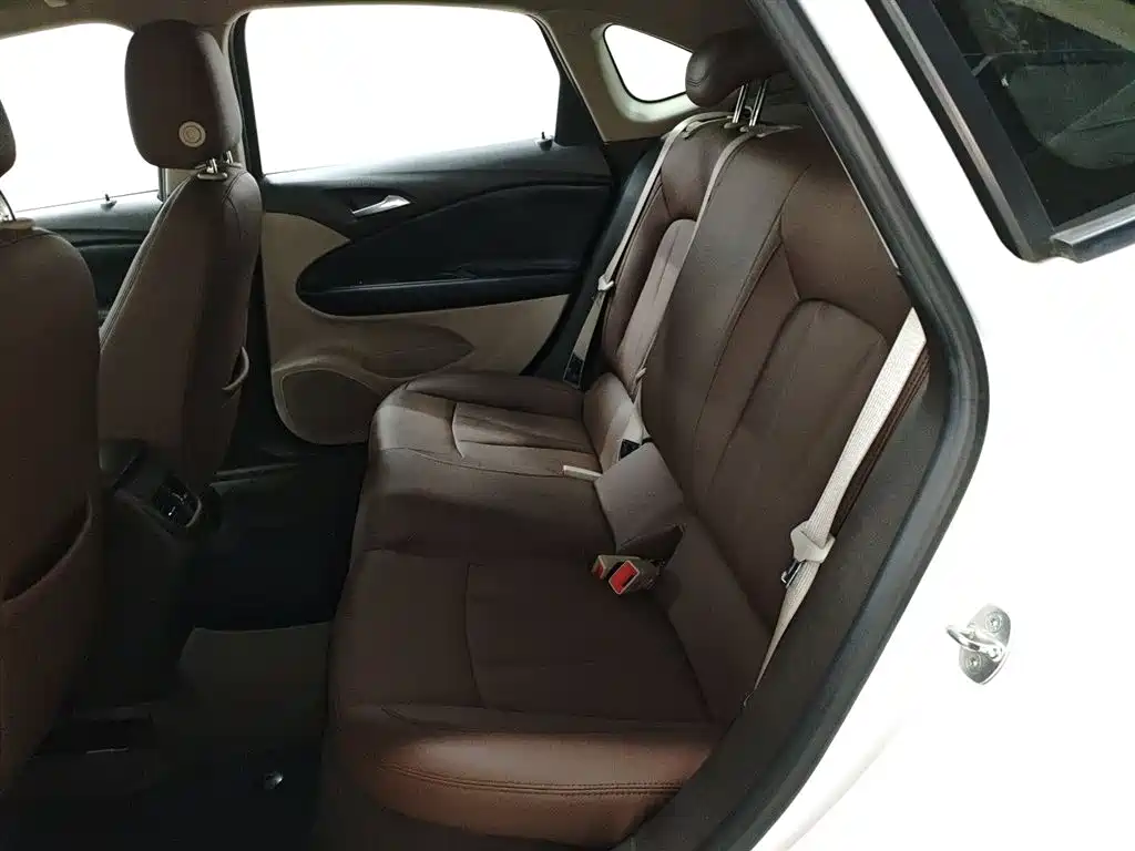 Buick Verano 2015 Sedan 15S Automatic Progressive фото 17