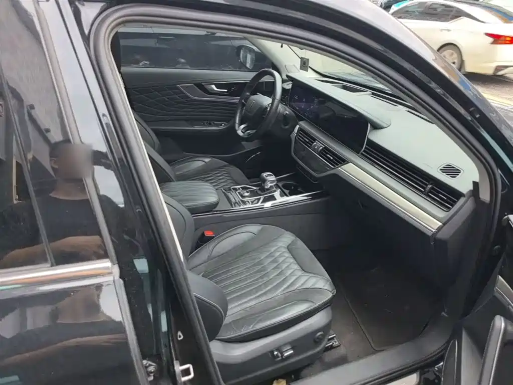 Hongqi HS5 2022 Facelift 2.0T Smart Flag Enjoyment AWD Edition фото 25