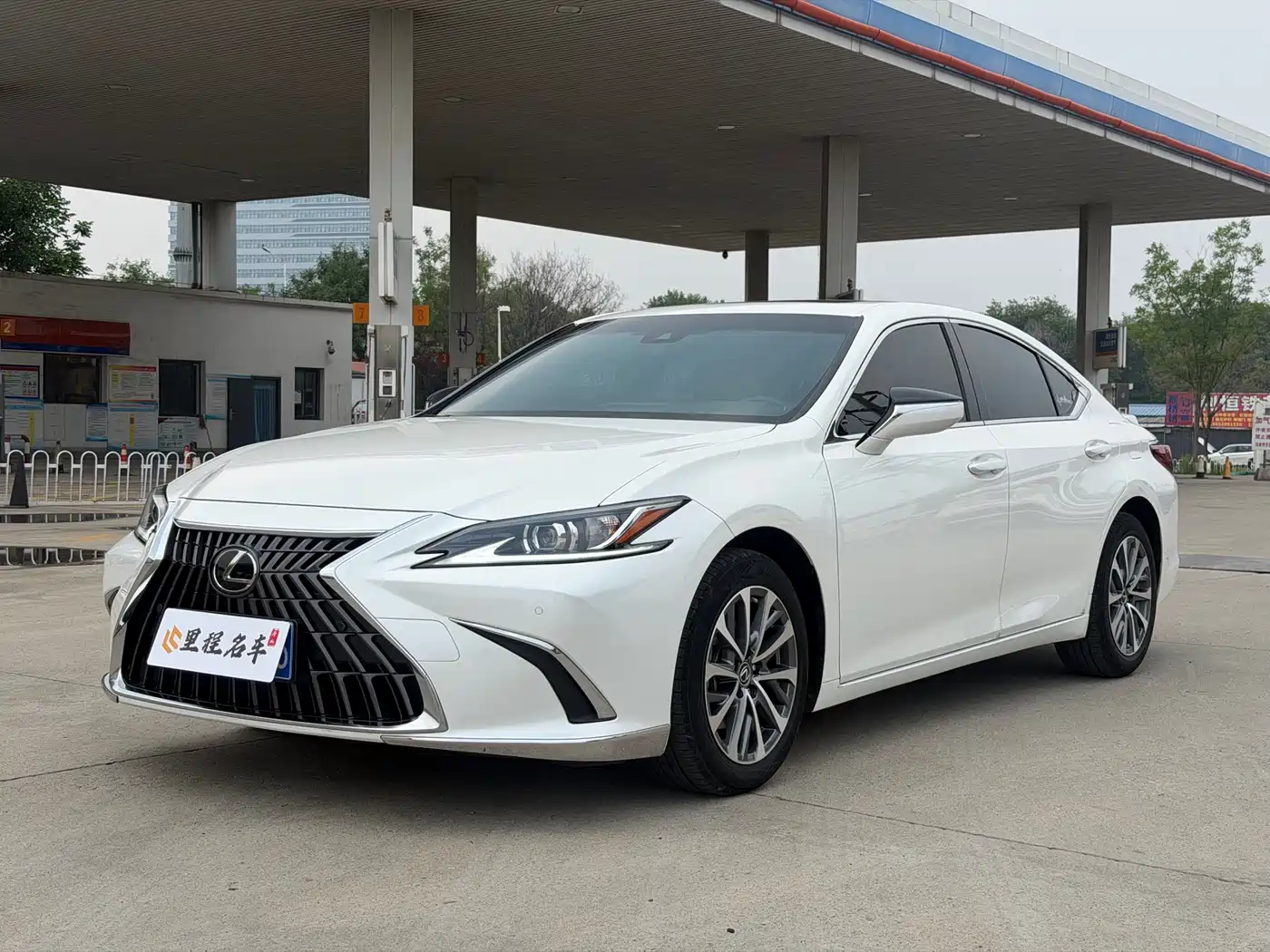 Lexus ES 2023 200 Excellence Edition