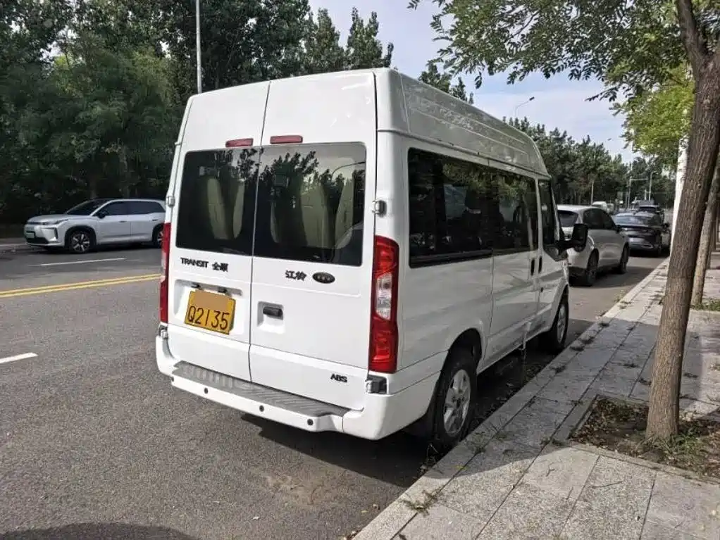 Ford New Generation Transit 2014 2009 Model 2.4T Diesel Multi-purpose Short Wheelbase Low Roof Duratorq