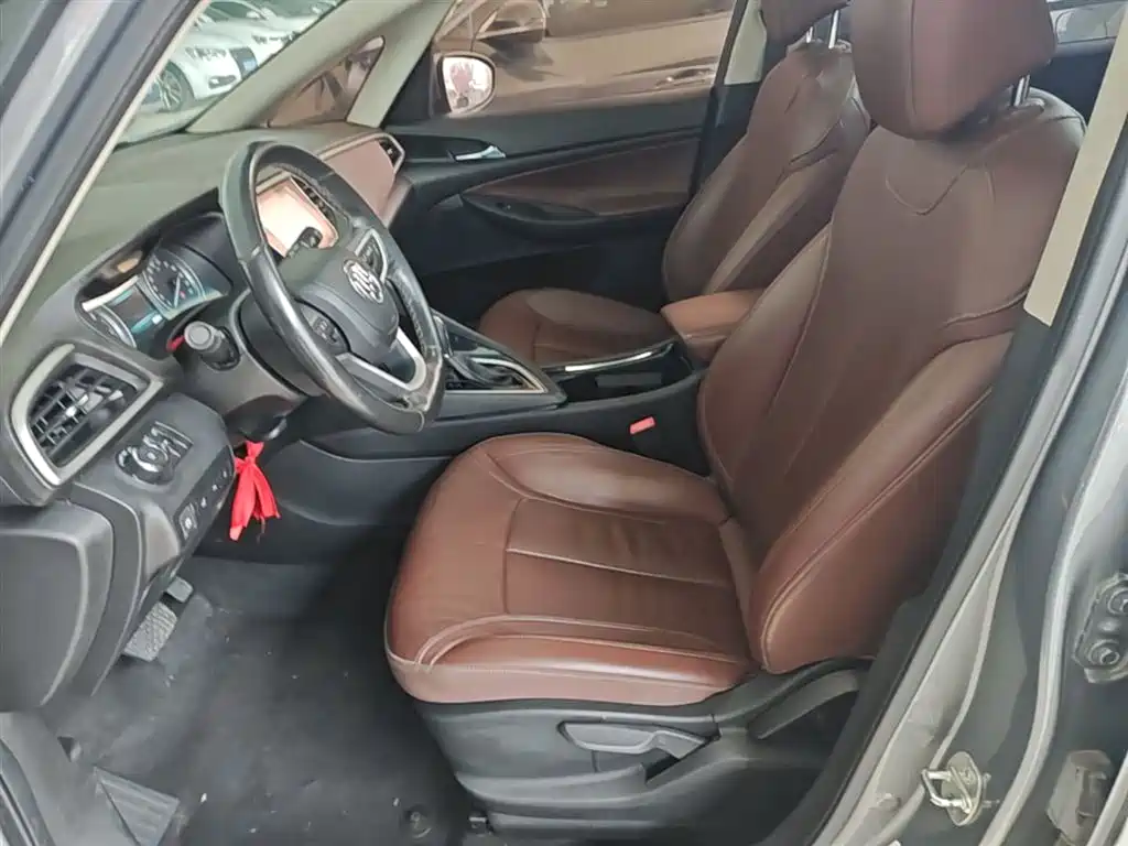 Buick GL6 2018 18T 6-Seater Premium фото 15