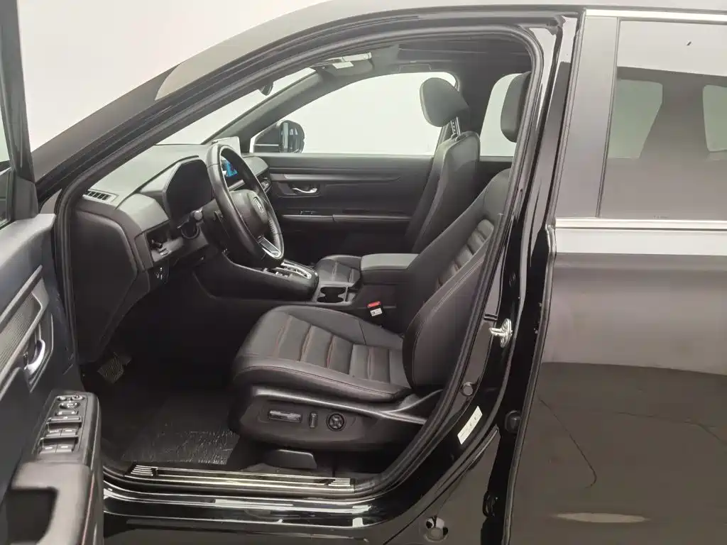 Фото 10 - Honda CR-V