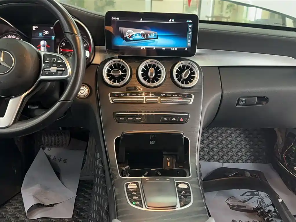 Mercedes-Benz C-Class 2019 C 260 L Sport фото 17