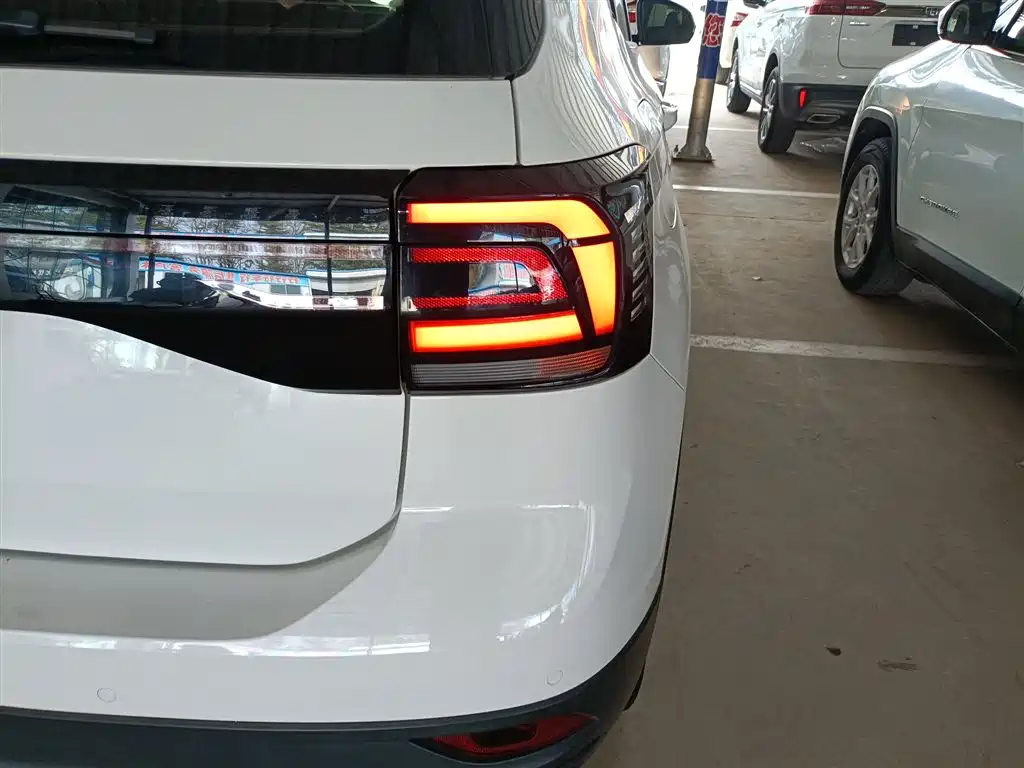 VOLKSWAGEN TU KAI