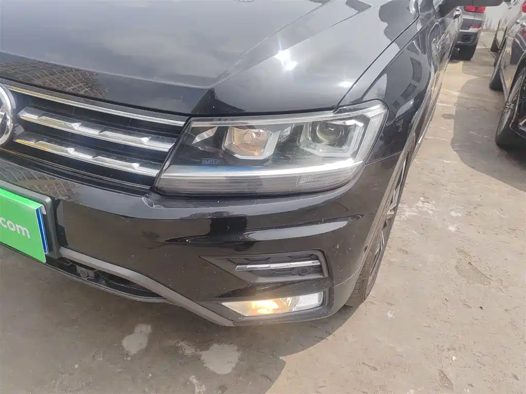 Volkswagen Tiguan L 2020 330TSI Auto 2WD Smart Luxury China VI фото 18