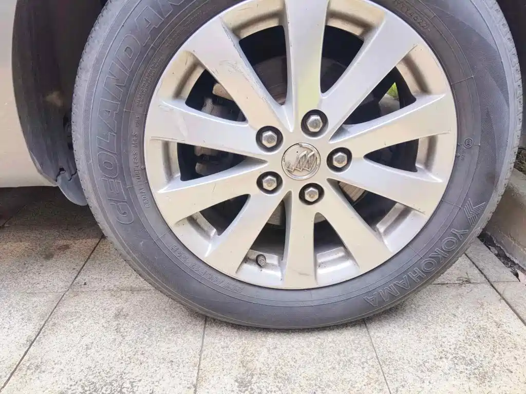 Фото 7 - Buick GL8