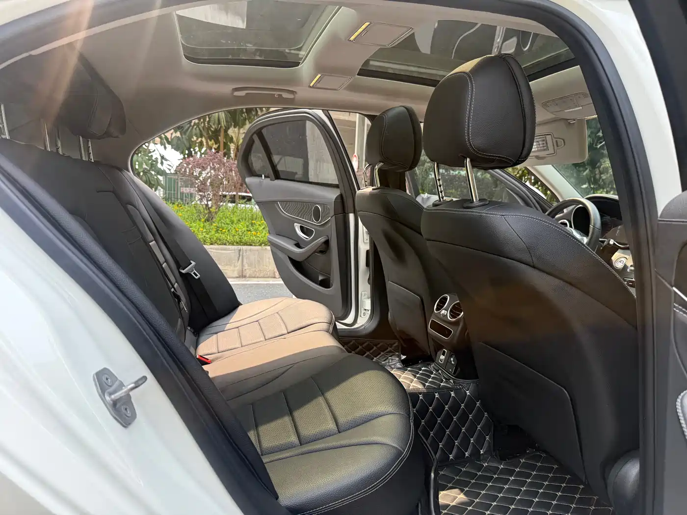 Mercedes-Benz C-Class 2020 C 260 L Sport фото 10