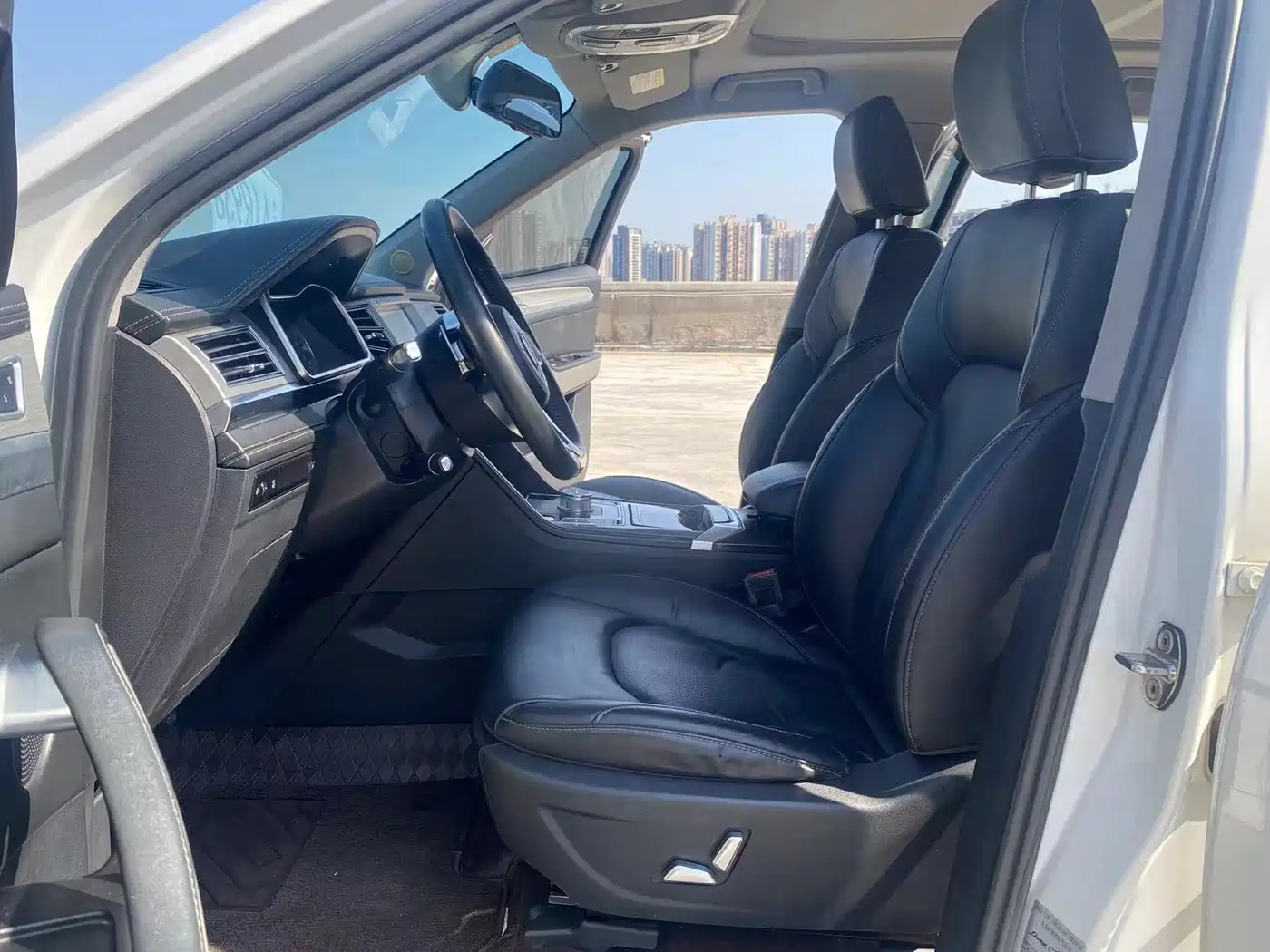 Photo 8 - Zotye X7
