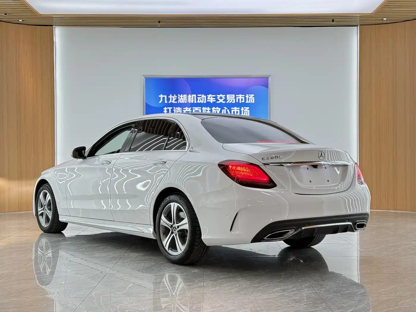Mercedes-Benz C-Class 2020 C 260 L Sport фото 6