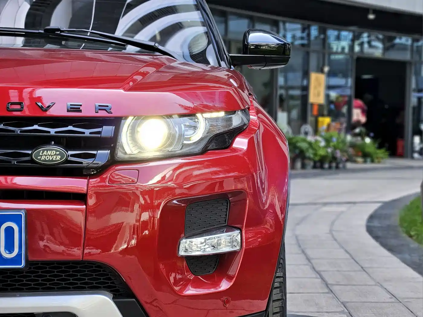 Land Rover Range Rover Evoque (Import) 2014 2.0T 5-door Brilliance Sport фото 22