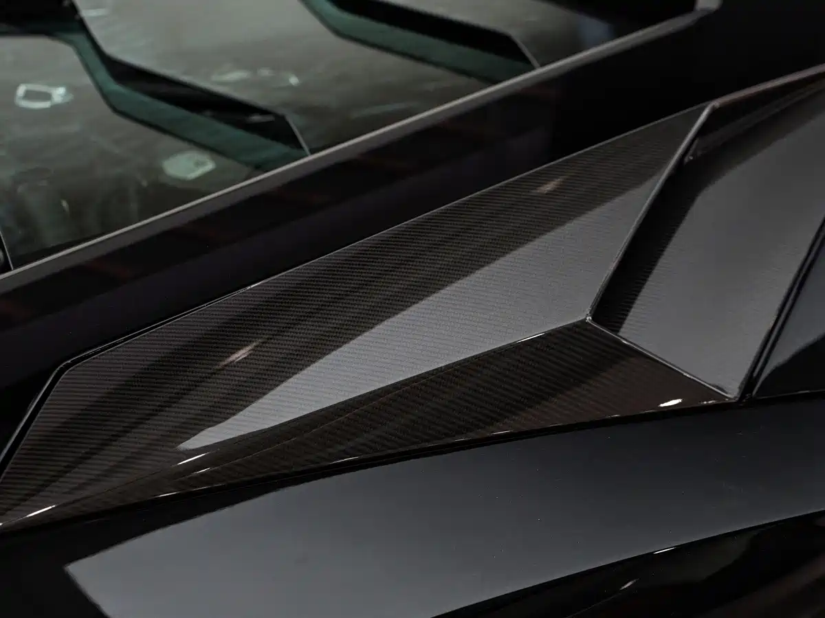 Фото 24 - Lamborghini Aventador