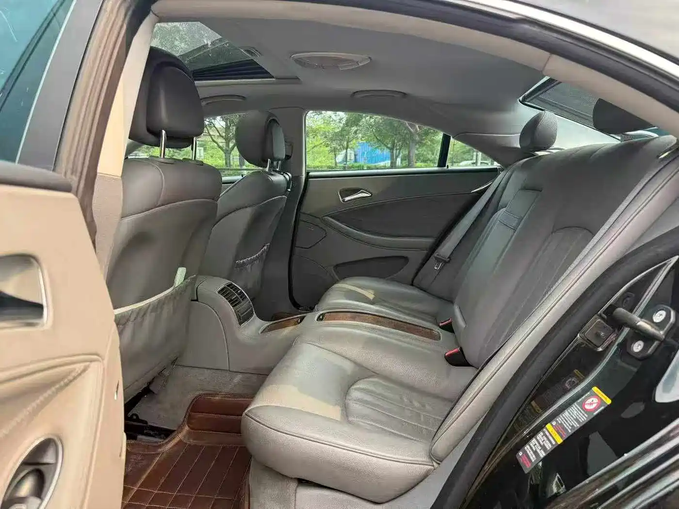 Mercedes-Benz CLS 2009 CLS 300 фото 6