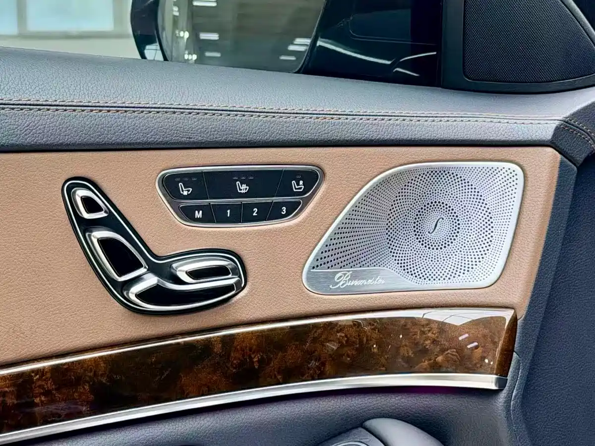Mercedes-Benz Maybach S-Class 2016 S 400 4MATIC фото 16