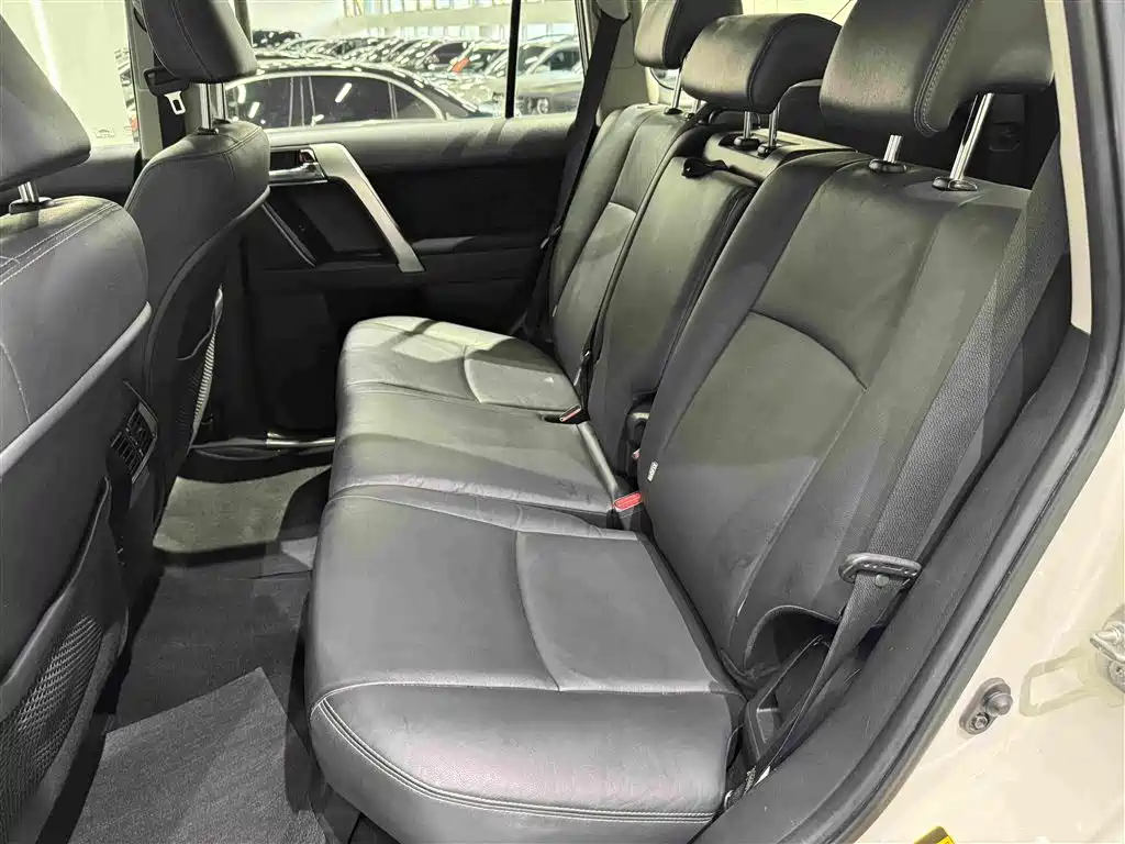 Toyota Prado 2015 2016 2.7L Auto Standard Edition