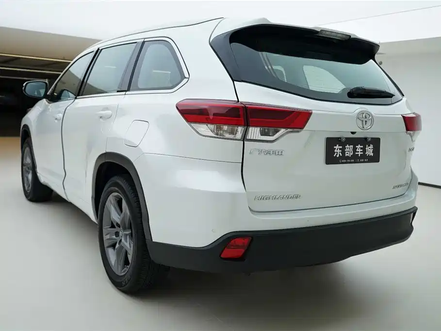 Toyota Highlander 2018 2.0T 4WD Luxury 7-seater (China V) фото 4