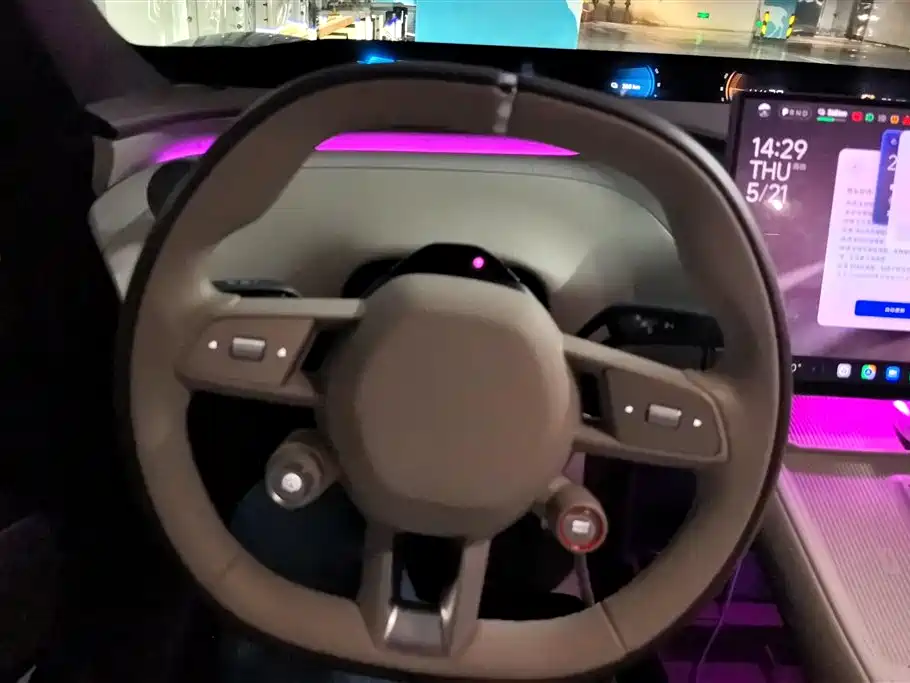 Xiaomi Auto Xiaomi YU7 2025 Extended Range RWD Edition фото 15