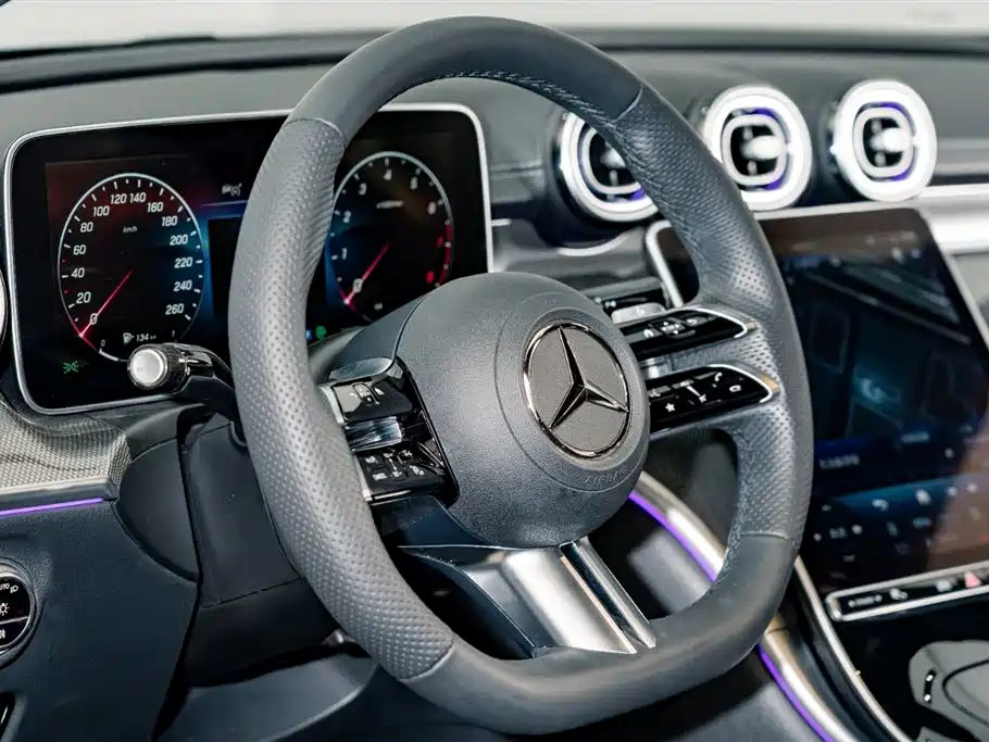 Mercedes-Benz C-Class 2023 Facelift C 260 L Sport Edition фото 9