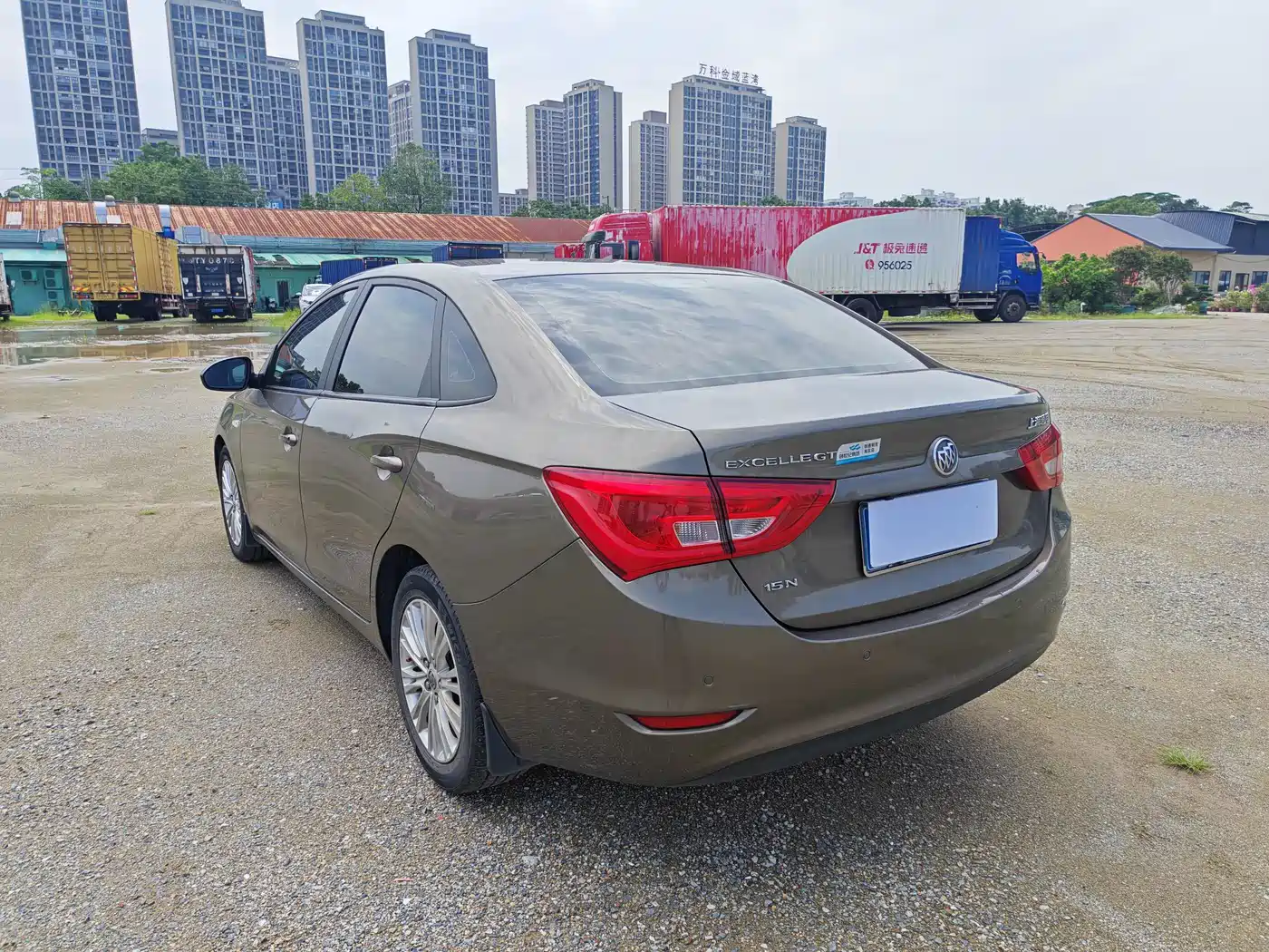 Фото 14 - Buick Excelle