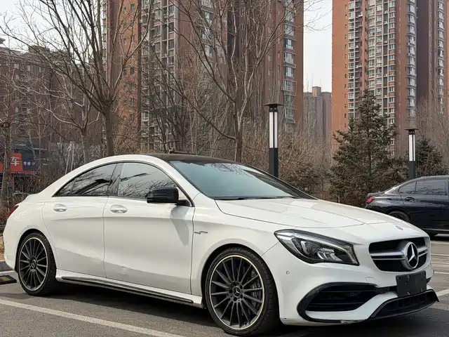 MERCEDES-BENZ CLA AMG