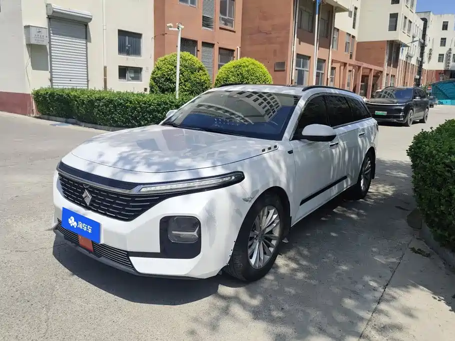 Baojun RC-5 2021 2020 RC-5W 1.5T CVT Zhiyao Luxury