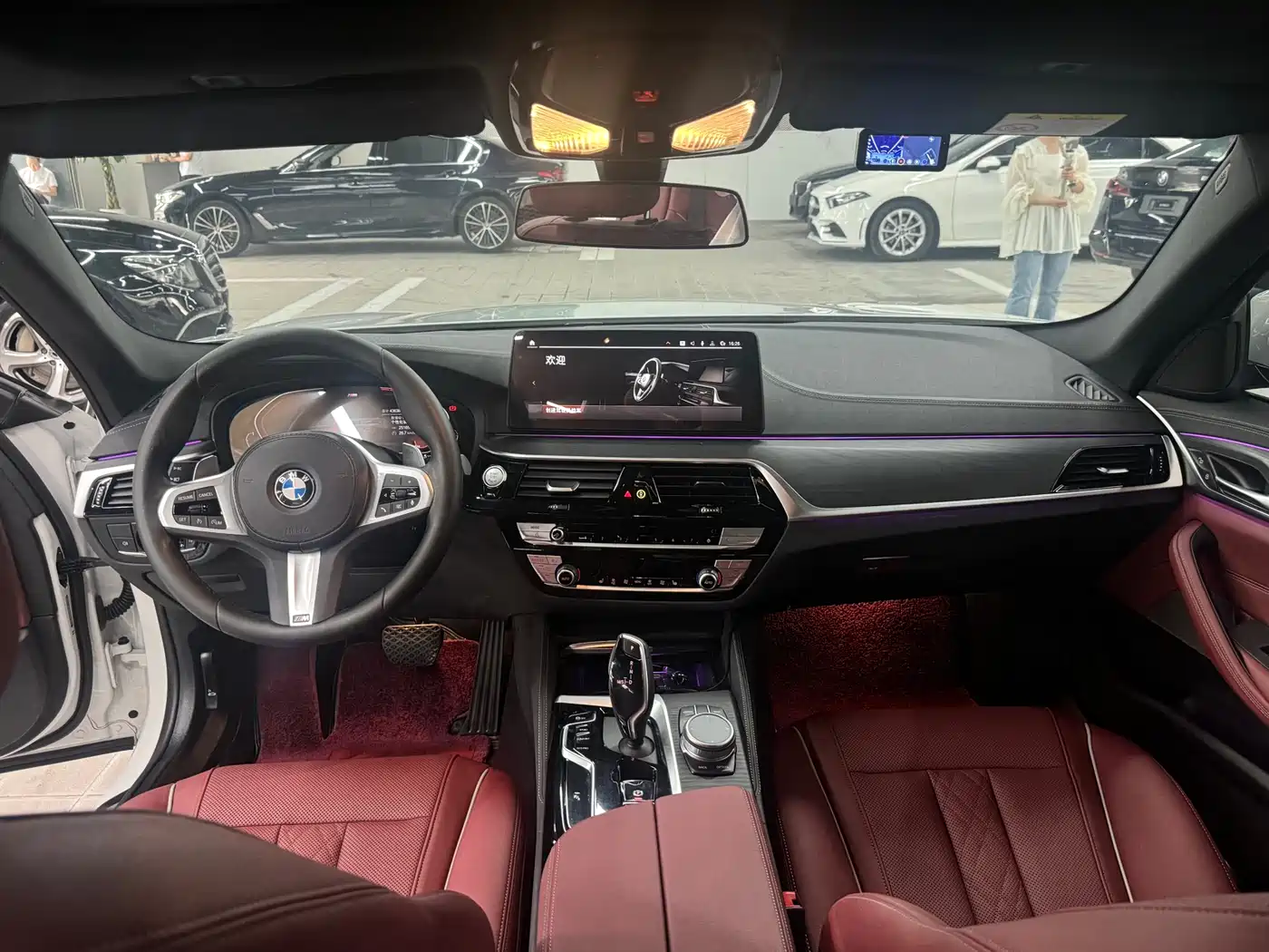 BMW 5 Series 2022 530Li Leading M Sport Package фото 8