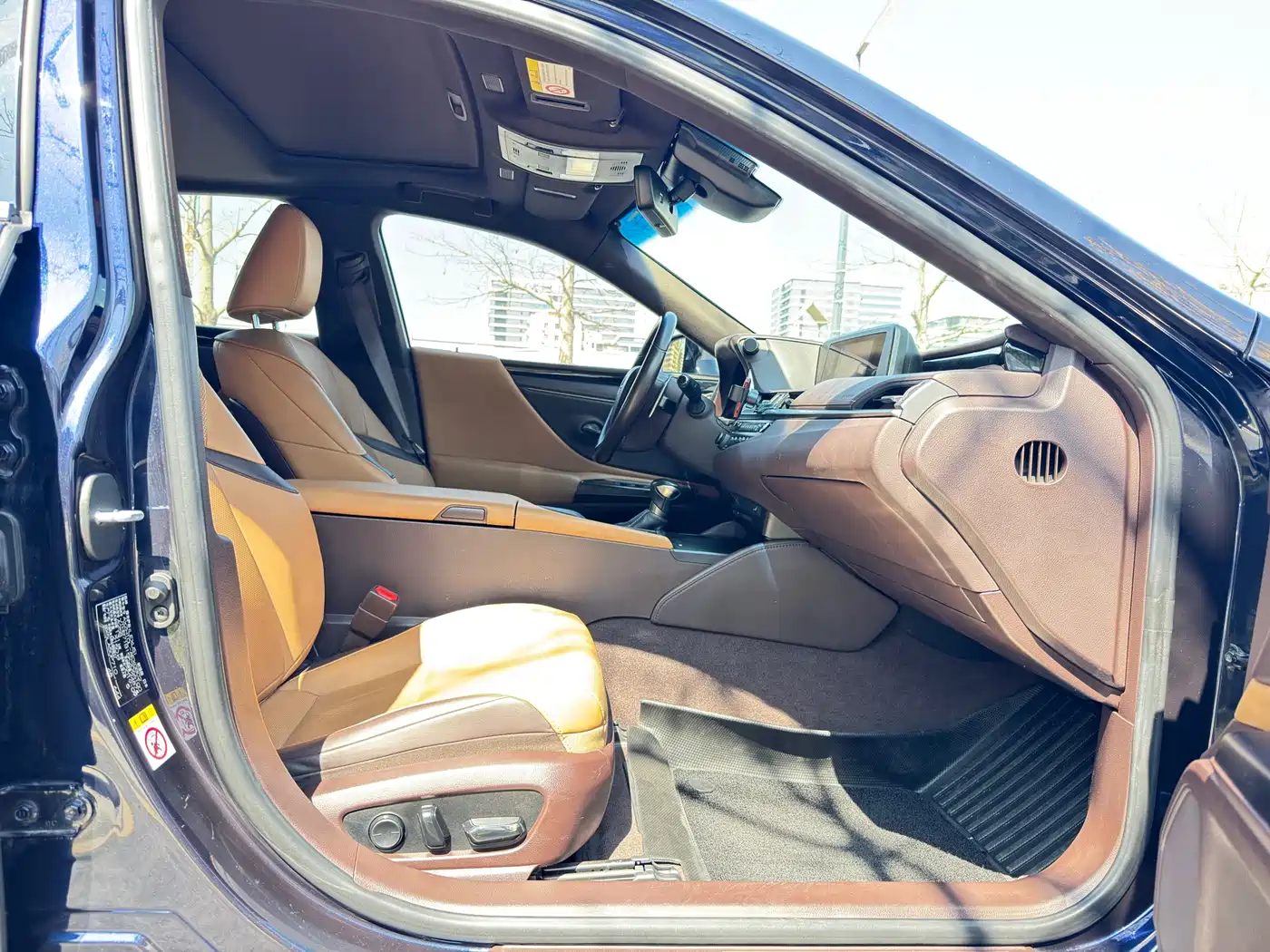 Lexus ES 2020 Model 300h Excellence Edition China V фото 13