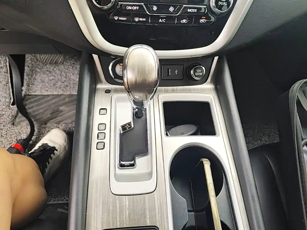 Nissan Murano 2020 2019 2.5L XL 2WD Smart Connect Luxury Edition (China VI)